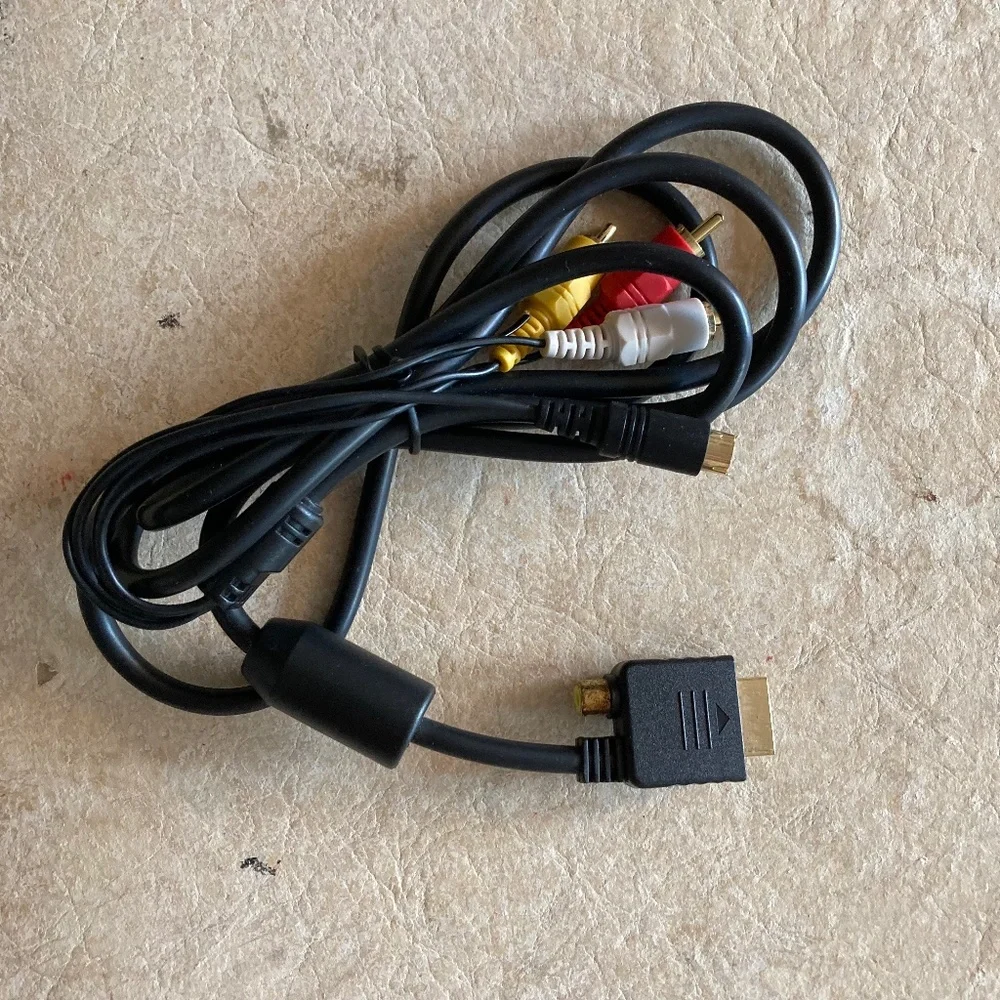 PlayStation 1/2 Audio Video Cable w/S Video Connection